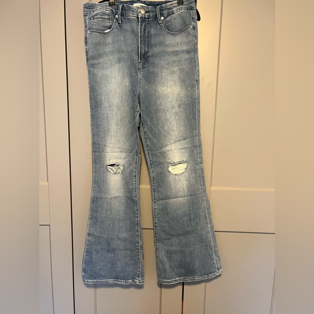 Good American Good Flare size 16